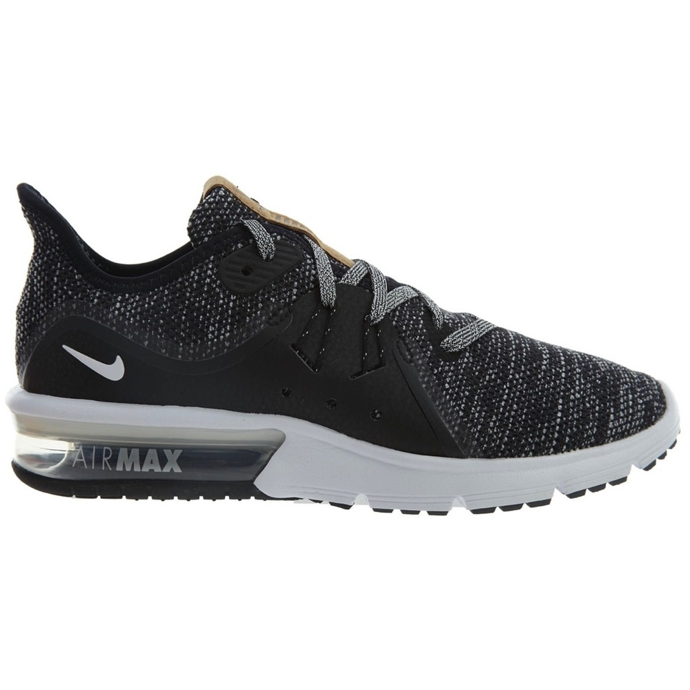 LIKE NEW! Women’s NIKE Air Max Sequent Running